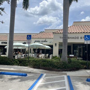 Pura Vida Miami - Outside view - Breakfast & Brunch Near Me - Ft Lauderdale, Florida Pura Vida Miami - Outside view - Breakfast & Brunch Near Me - Ft Lauderdale, Florida