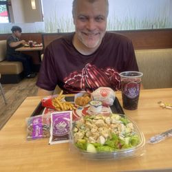 Wendy's - $5 Crispy Chicken Biggie Bag Apple Pecan Salad