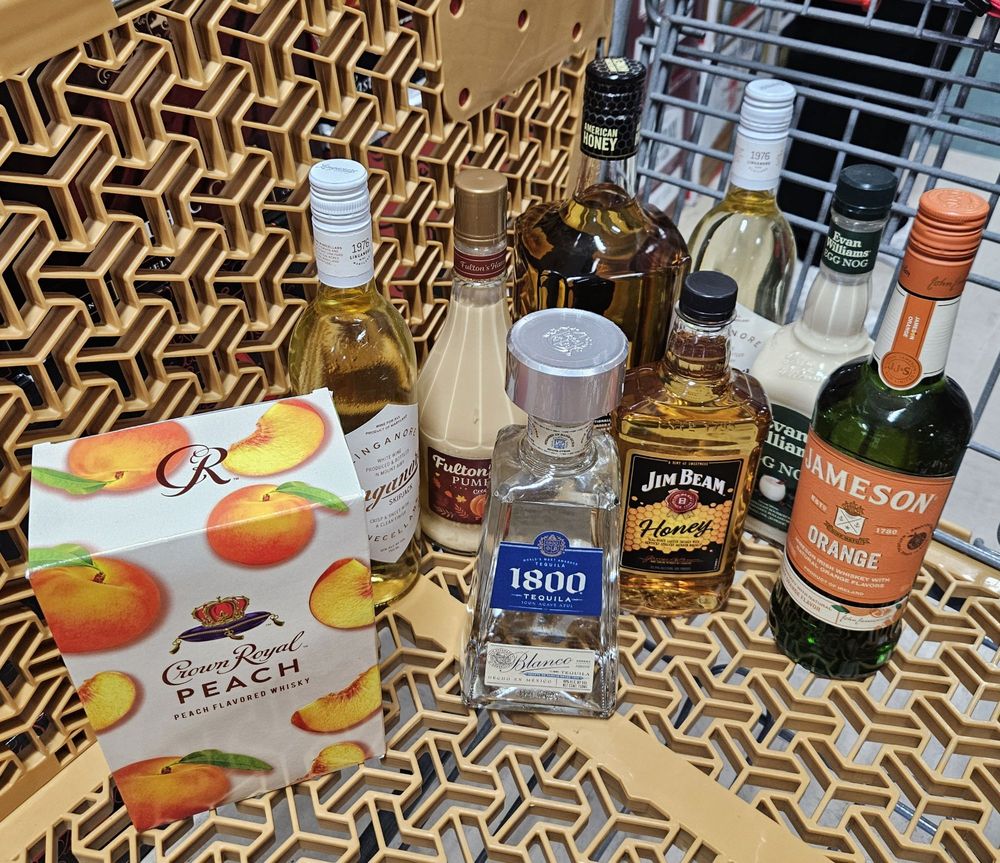 Social spots from House of Liquors