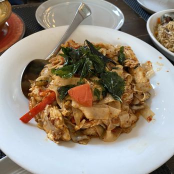 Songkran Thai Kitchen - Pad Kee Mao - Thai Near Me - Houston, Texas Songkran Thai Kitchen - Pad Kee Mao - Thai Near Me - Houston, Texas