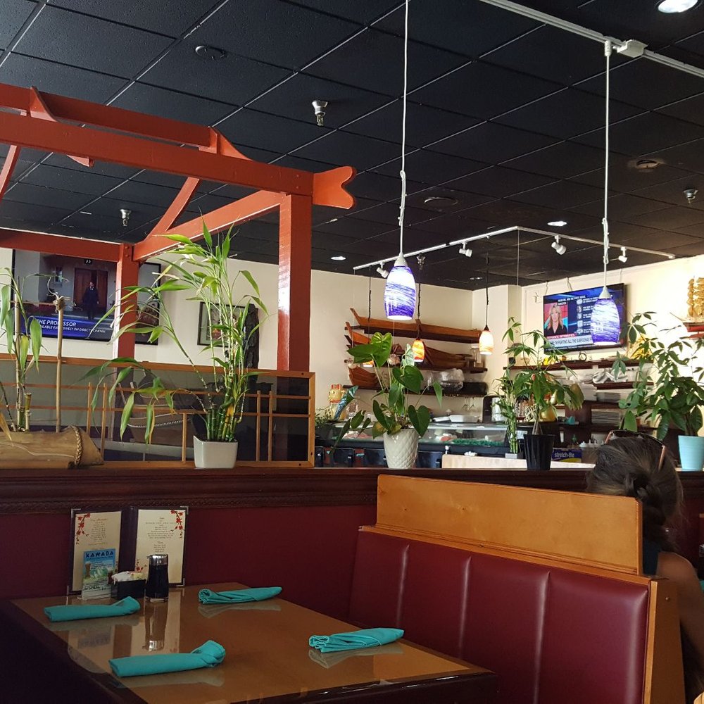 Clean and well decorated atmosphere Clean and well decorated atmosphere