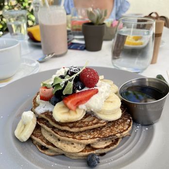 Calamigos Ranch Resort & Spa - Breakfast - Resorts Near Me - Malibu, California