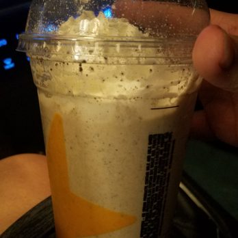 Carl's Jr. - Oreo milkshake 1/2 milkshake 1/2 whipped cream bullcrap - Fast Food Near Me - Anaheim, California