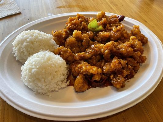 Photo of Happy Wok Teriyaki Sushi & Roll - Anacortes, WA, US.