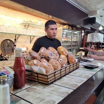 Eat Here Now - friendly and welcoming staff - American Near Me - New York, New York Eat Here Now - friendly and welcoming staff - American Near Me - New York, New York