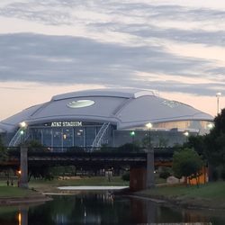 Richard Greene Linear Park