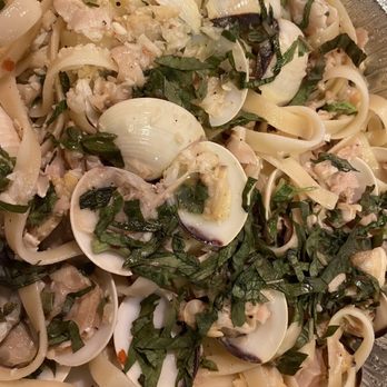 Bella Italia - Fettuccine Frutti di Mare ( wine white sauce ) they also have a red sauce - Pizza Near Me - Denver, Colorado Bella Italia - Fettuccine Frutti di Mare ( wine white sauce ) they also have a red sauce - Pizza Near Me - Denver, Colorado