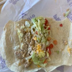 Del Taco - My burrito with 50% more chicken! Missed the mark