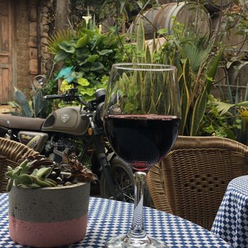 Patagonia 1829 - House wine. - Argentine Near Me - Rosarito, BCN