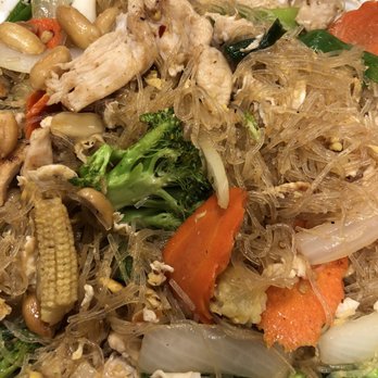 Mali Thai Cuisine - Thai Near Me - Springfield, Oregon