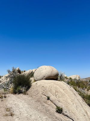 Devil's Punchbowl by null