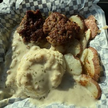 Henhouse Cafe - Buscuits and gravy, side of homeade sausage. - Cafes Near Me - Gilbert, Arizona