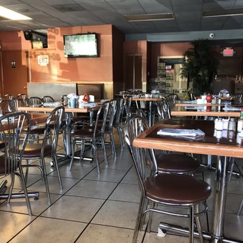 El Rinconcito - Salvadoran Near Me - North Lauderdale, Florida