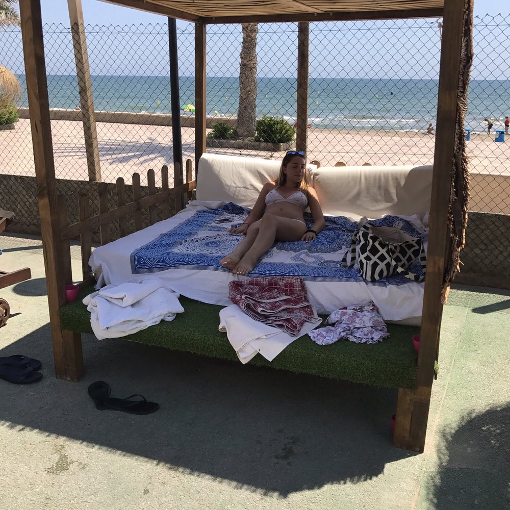 Pool Beach Port Saplaya - Our little oasis pool side. - Swimming Pools Near Me - Alboraya, V Pool Beach Port Saplaya - Our little oasis pool side. - Swimming Pools Near Me - Alboraya, V