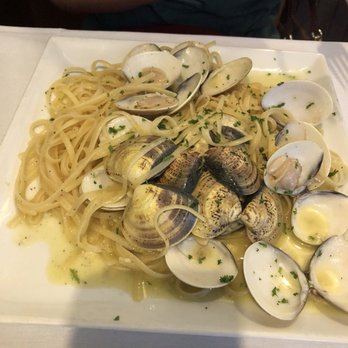 Mezza Luna - Linguine Clam Sauce - Italian Near Me - Smyrna, Georgia Mezza Luna - Linguine Clam Sauce - Italian Near Me - Smyrna, Georgia