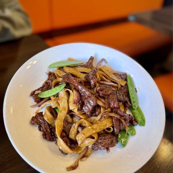 LJ Shanghai - Pan fried beef daoxiao noodles - Shanghainese Near Me - Cleveland, Ohio LJ Shanghai - Pan fried beef daoxiao noodles - Shanghainese Near Me - Cleveland, Ohio