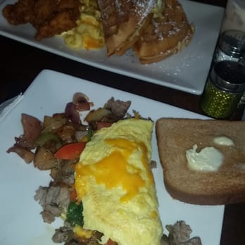 Highlands - Highland Omelet and Chicken & Waffles - Coffee & Tea Near Me - Washington, DC, District of Columbia