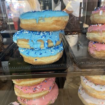 Joffrey's Coffee & Tea - Huge Doughnuts - Coffee & Tea Near Me - Orlando, Florida Joffrey's Coffee & Tea - Huge Doughnuts - Coffee & Tea Near Me - Orlando, Florida