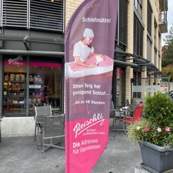 Bäckerei Fleischli-Stiftung - Putting the dough to bed and waiting for it to rise!