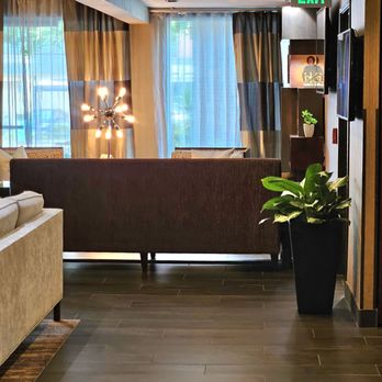 Silver Cloud Hotel Seattle - University District - Lobby - Hotels Near Me - Seattle, Washington Silver Cloud Hotel Seattle - University District - Lobby - Hotels Near Me - Seattle, Washington