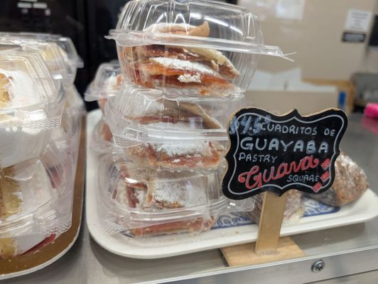 Gondres Bakery by null