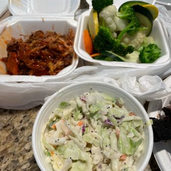 Phil's BBQ - Pulled pork and coleslaw - Barbeque Near Me - San Diego, California Phil's BBQ - Pulled pork and coleslaw - Barbeque Near Me - San Diego, California