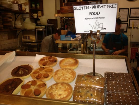 Golborne Deli & Wine Store by null