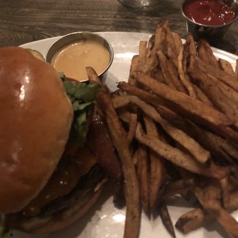 Sycamore - Grass Fed Ohio Beef Burger - Bars Near Me - Columbus, Ohio Sycamore - Grass Fed Ohio Beef Burger - Bars Near Me - Columbus, Ohio