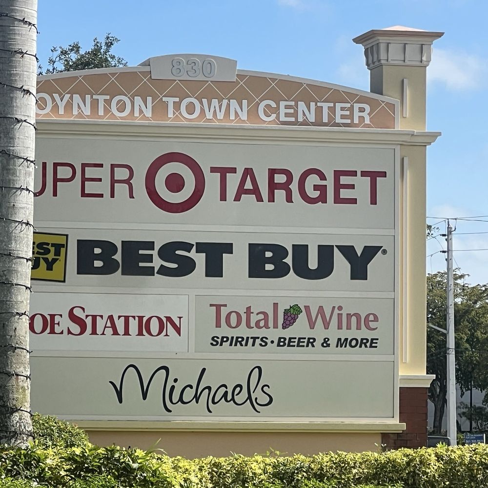 Boynton Town Center - Shopping Centers Near Me - Boynton Beach, Florida
