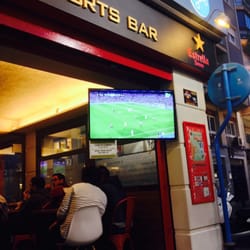 Red Corner Sports Bar - Football