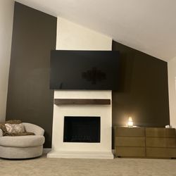 Darling Flooring - Master bedroom fireplace