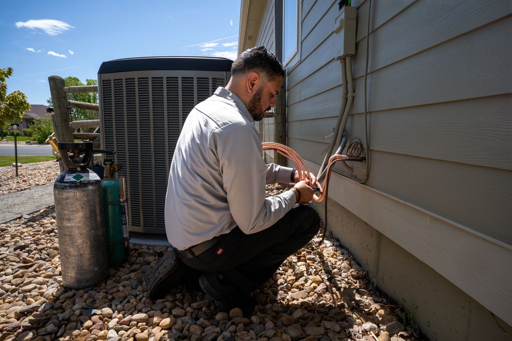 Slide of M and M Heating & Cooling, Plumbing & Electrical