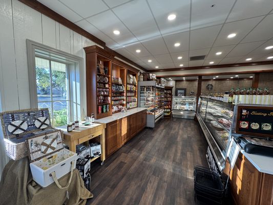 Opas Smoked Meats by null