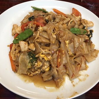 Tup Tim Thai Restaurant - Drunken noodle extra spicy - Thai Near Me - Gainesville, Florida Tup Tim Thai Restaurant - Drunken noodle extra spicy - Thai Near Me - Gainesville, Florida