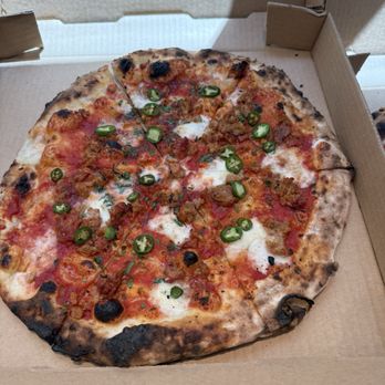 Vesta - Sausage & Honey Pizza - Pizza Near Me - Redwood City, California