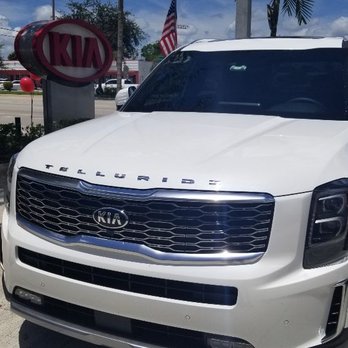 Tint Shield Mobile Window Tinting - Kia TELLURIDE - Car Window Tinting Near Me - Pompano Beach, Florida Tint Shield Mobile Window Tinting - Kia TELLURIDE - Car Window Tinting Near Me - Pompano Beach, Florida