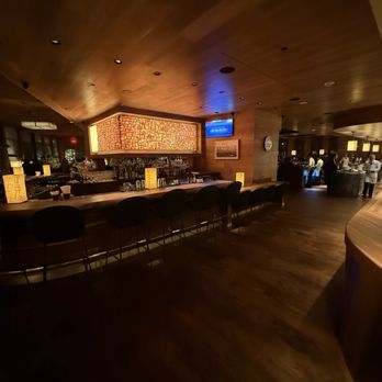 Laurel Grill - Inside - American Near Me - Culver City, California Laurel Grill - Inside - American Near Me - Culver City, California