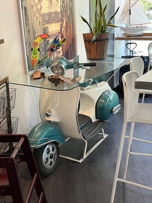 Cafe Amalfi by null