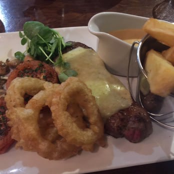The Dog & Doublet - Sirloin steak with blue cheese sauce and a slice of cheese on top (extra). - Pubs Near Me