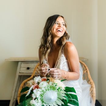 Florals By Linzey - Floral Designers Near Me