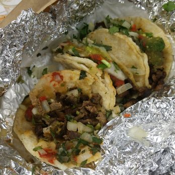 Taqueria & Restaurant Cd. Hidalgo - yum steak tacos with cilantro & onion - Mexican Near Me - Chicago, Illinois Taqueria & Restaurant Cd. Hidalgo - yum steak tacos with cilantro & onion - Mexican Near Me - Chicago, Illinois