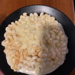 The Harbour Sports Bar - Mac & Cheese