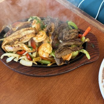 Habanero Mexican Grill - Fajitas Suprema - Mexican Near Me - Riverside, California Habanero Mexican Grill - Fajitas Suprema - Mexican Near Me - Riverside, California