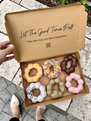 Good Times Donut by null