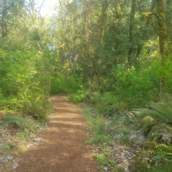 Lake to Lake Trail - Hiking Near Me - Bellevue, Washington