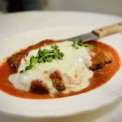 Cècile Trattoria - Chicken parm - it was ok