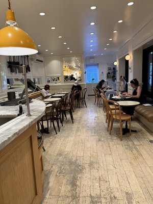 Wafels & Dinges by null