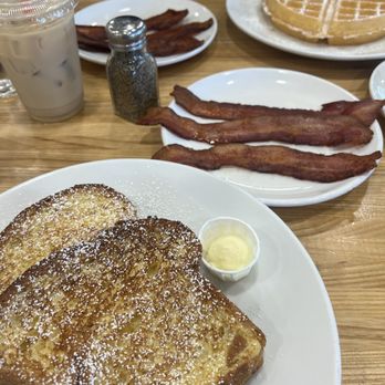 Butterfield's Pancake House - Brioche French toast - Breakfast & Brunch Near Me - Scottsdale, Arizona Butterfield's Pancake House - Brioche French toast - Breakfast & Brunch Near Me - Scottsdale, Arizona