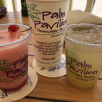 Crabby's Beachside Pavilion - Skinny Margarita and A Blackberry Rum cocktail....very refreshing - Seafood Near Me - Clearwater Beach, Florida