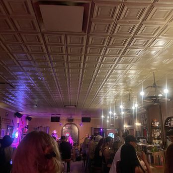 Red Dog Saloon - Bars Near Me - Pioneertown, California
